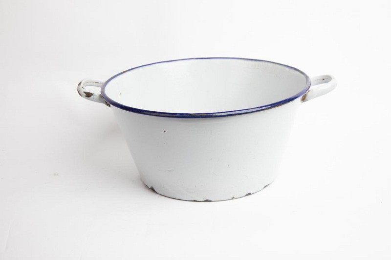 Hospital Bowl with Handles in Enamel 